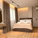 Cozy * Tirana
